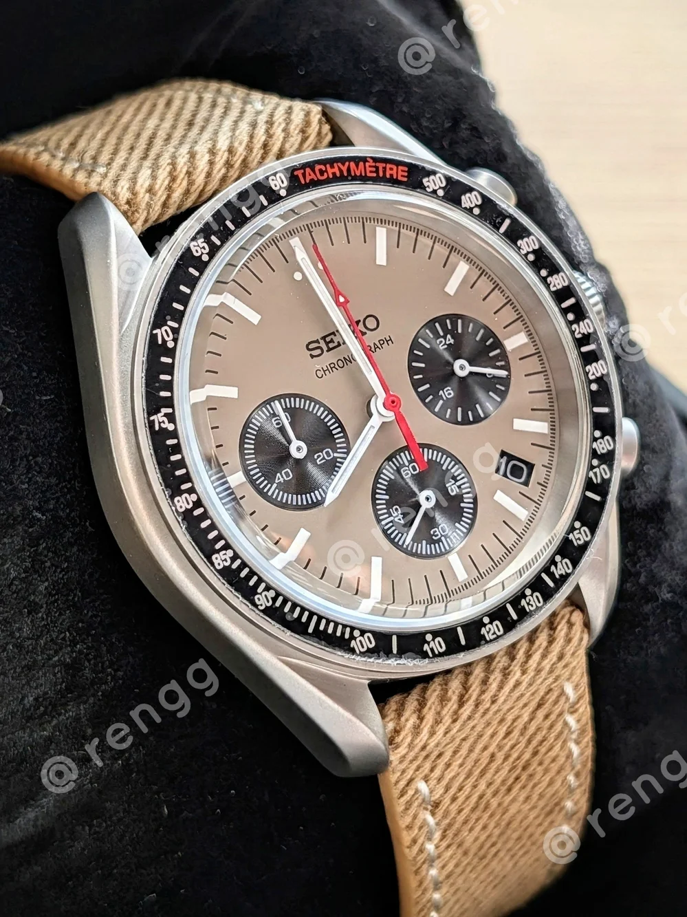 40mm Titanium Case Seiko Men's Beige Chronograph Panda Mod Watch